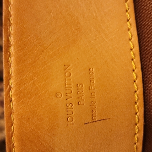 Authentic Louis Vuitton Broadway - Picture 6 of 16